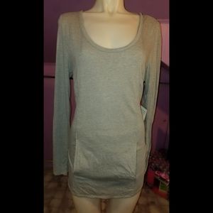 Athleta Womens Gray Open Back Front Pocket top